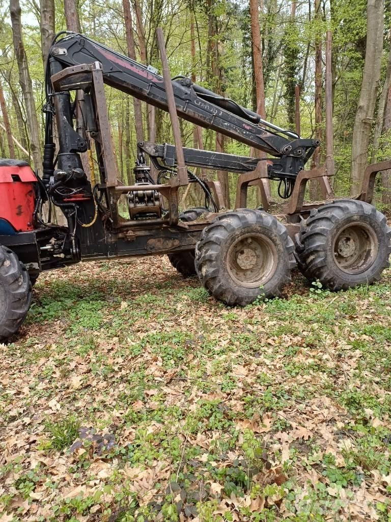 Valmet 840.2 Transportoare