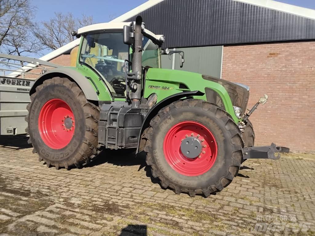 Fendt 924 Vario Tractoare