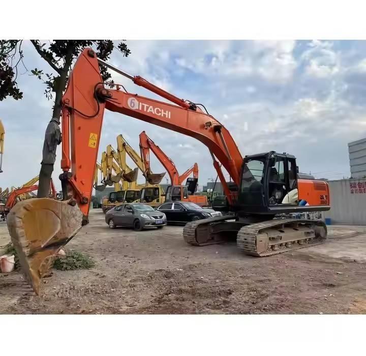 Hitachi ZX 250 Excavatoare pe șenile
