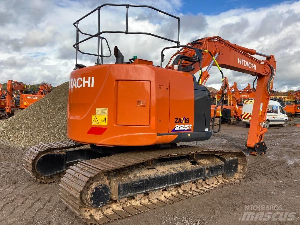 Hitachi ZX225USLC-6 Excavatoare pe șenile
