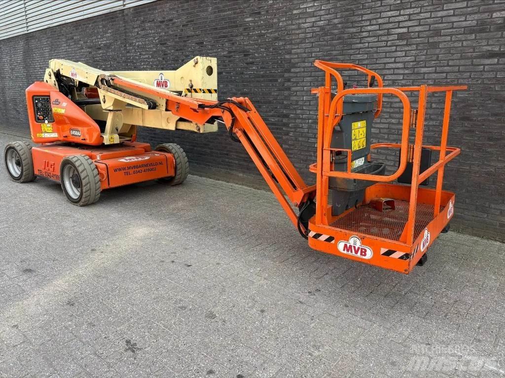 JLG E450AJ Nacele cu brat articulat