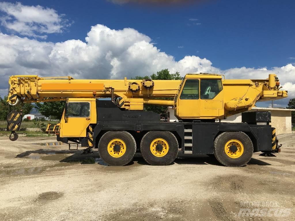 Liebherr LTM 1050 Macara pentru orice teren
