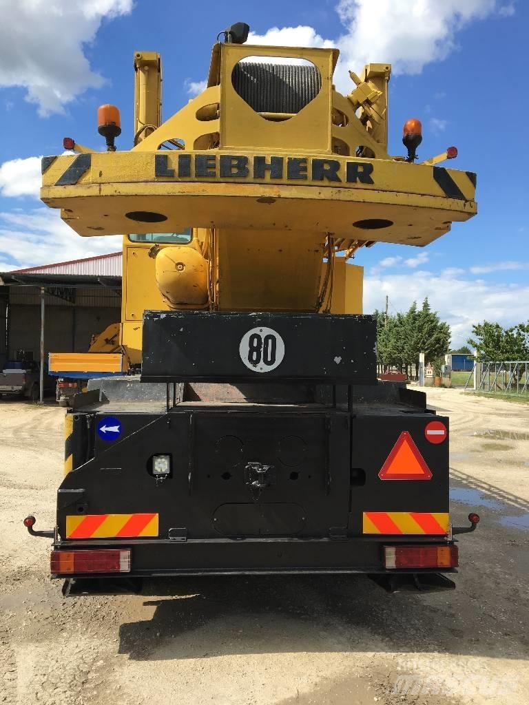 Liebherr LTM 1050 Macara pentru orice teren