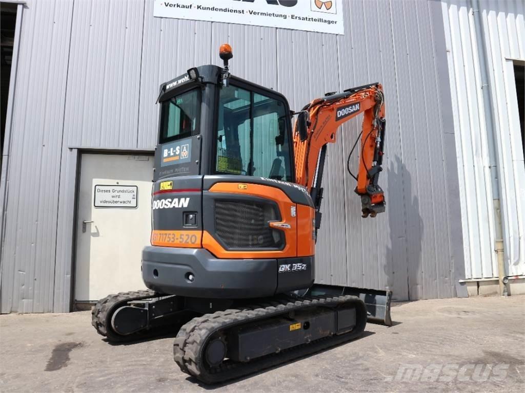 Doosan DX35Z-7 Mini excavatoare < 7t
