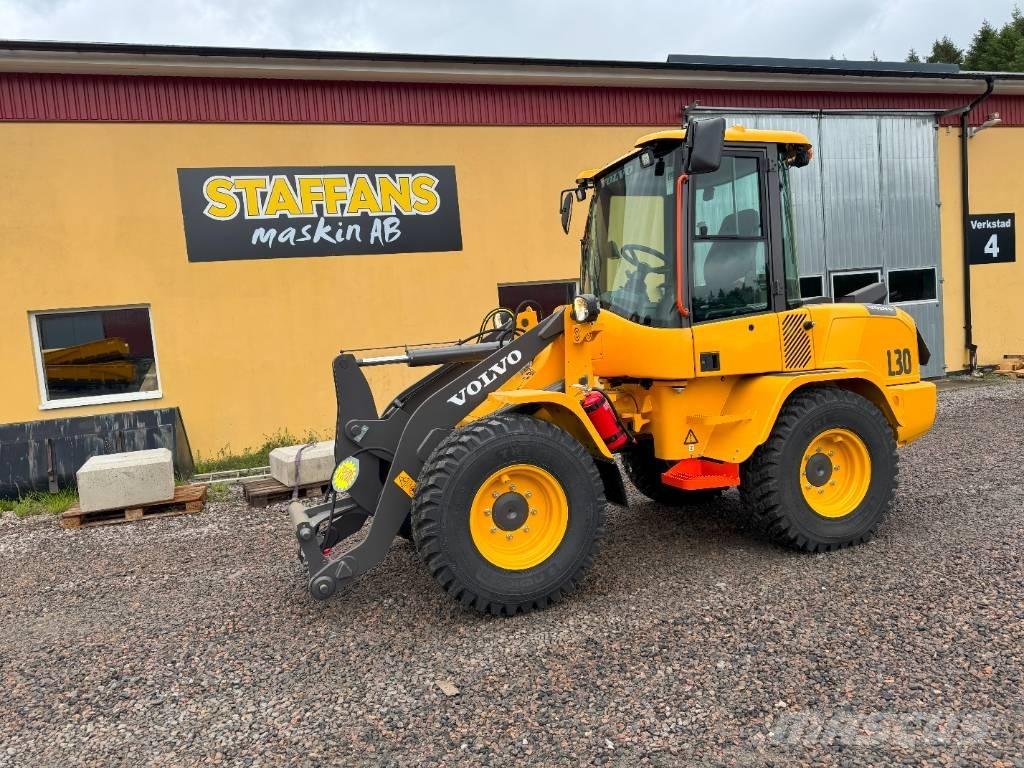 Volvo L 30 HS Incarcator pe pneuri