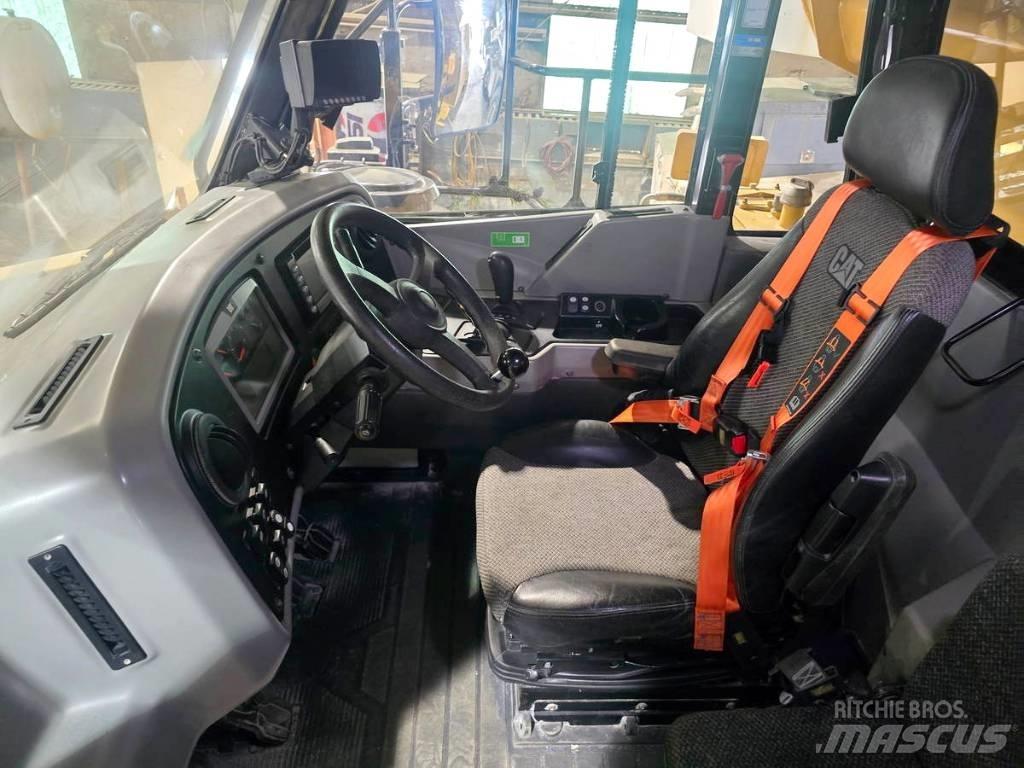 CAT 772G Transportoare articulate