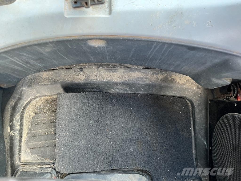 Valtra N174 Tractoare