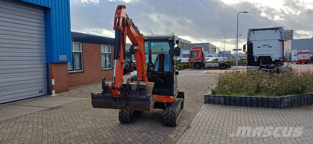 Kubota U 27-4 Mini excavatoare < 7t