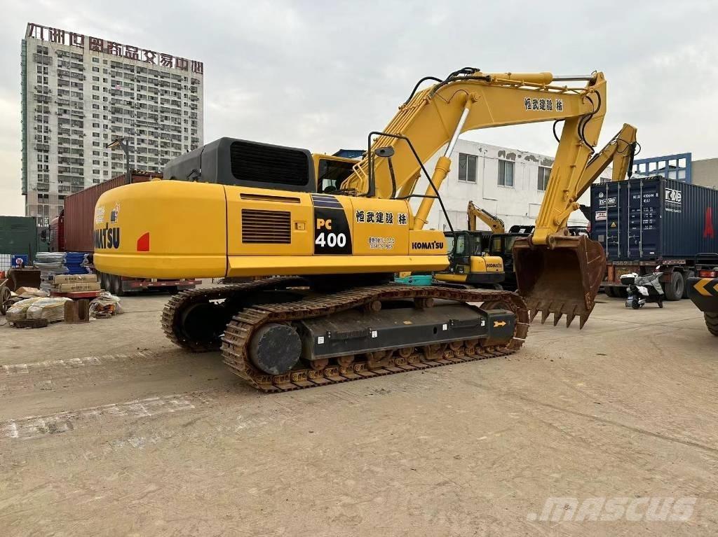 Komatsu PC 400 Excavatoare pe șenile

