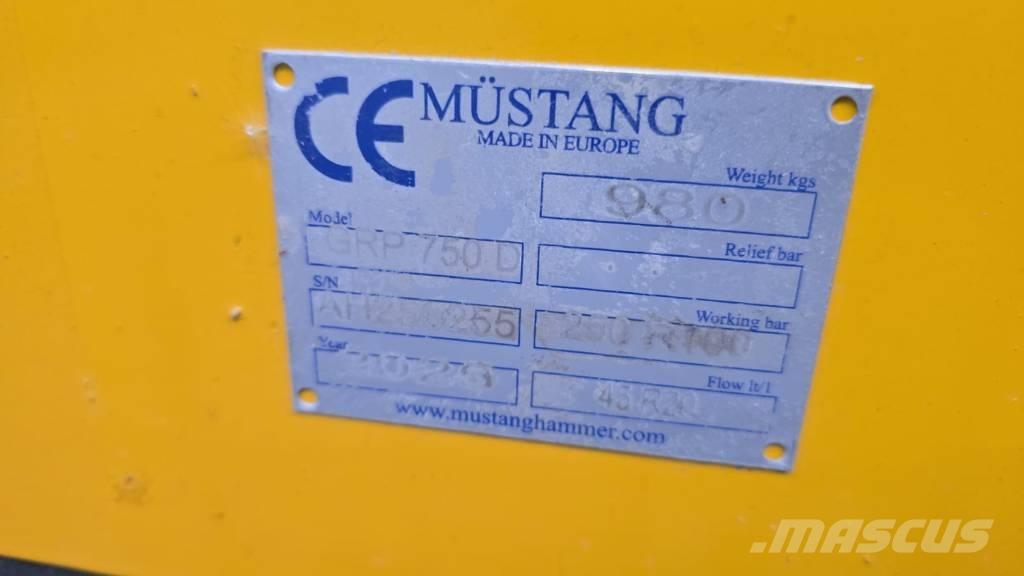 Mustang GRP 750 Alte componente