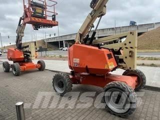 JLG 340 AJ Nacele cu brat articulat