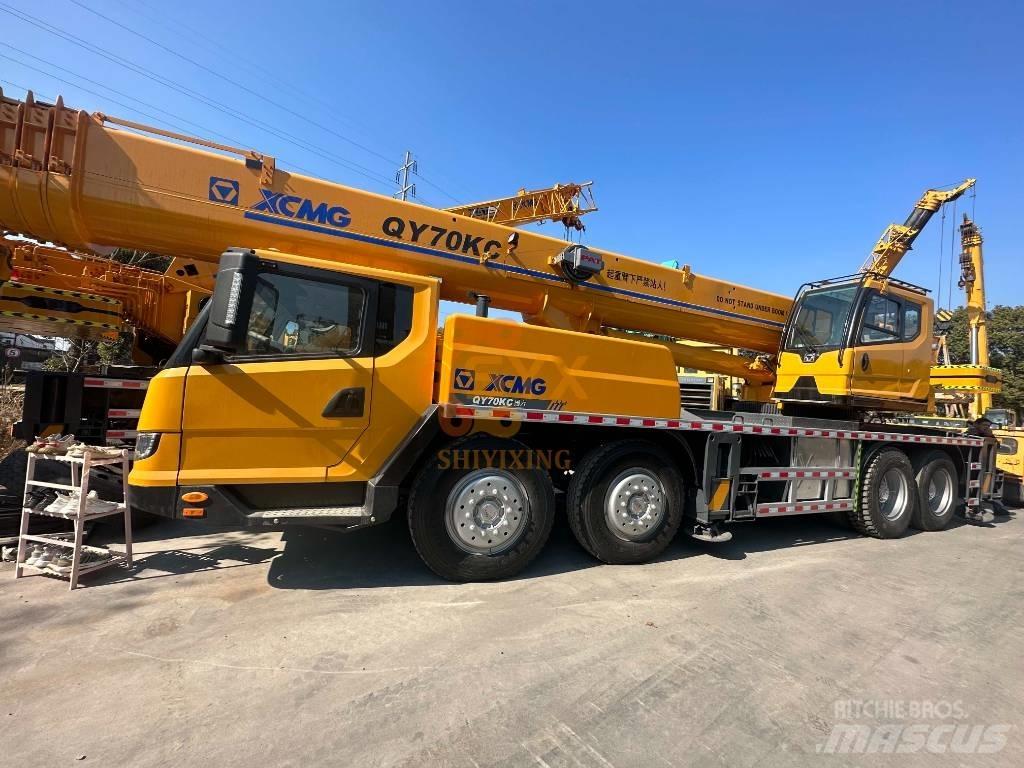 XCMG QY 70 K Macara teren accidentat