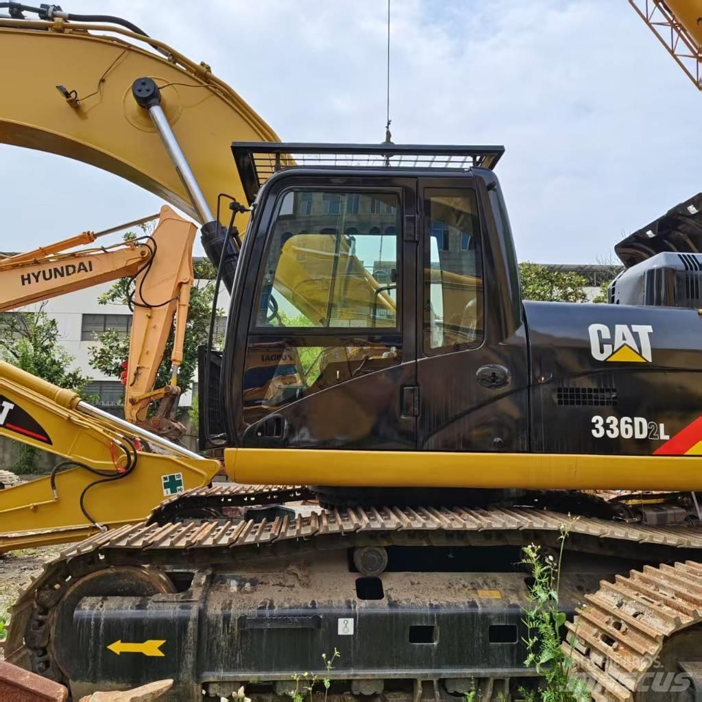 CAT 336D2 Excavatoare pe șenile
