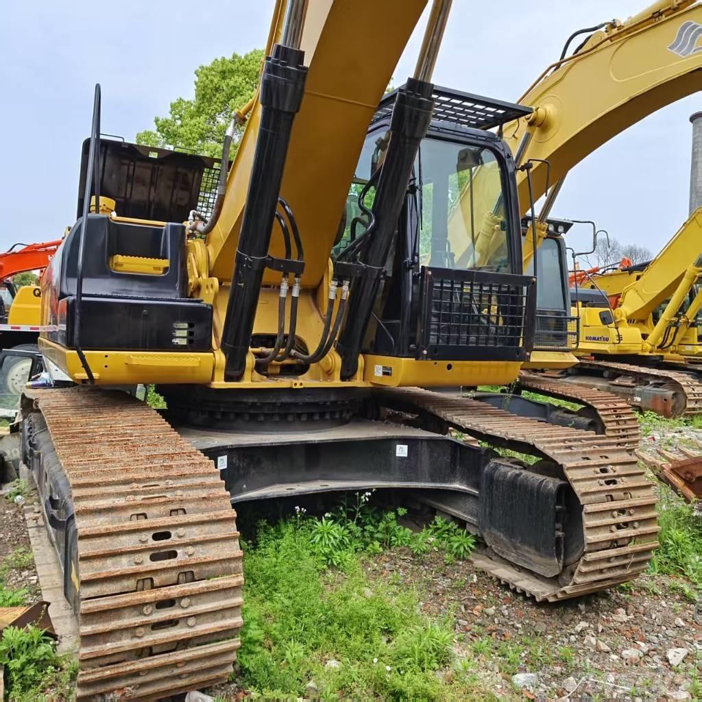 CAT 336D2 Excavatoare pe șenile
