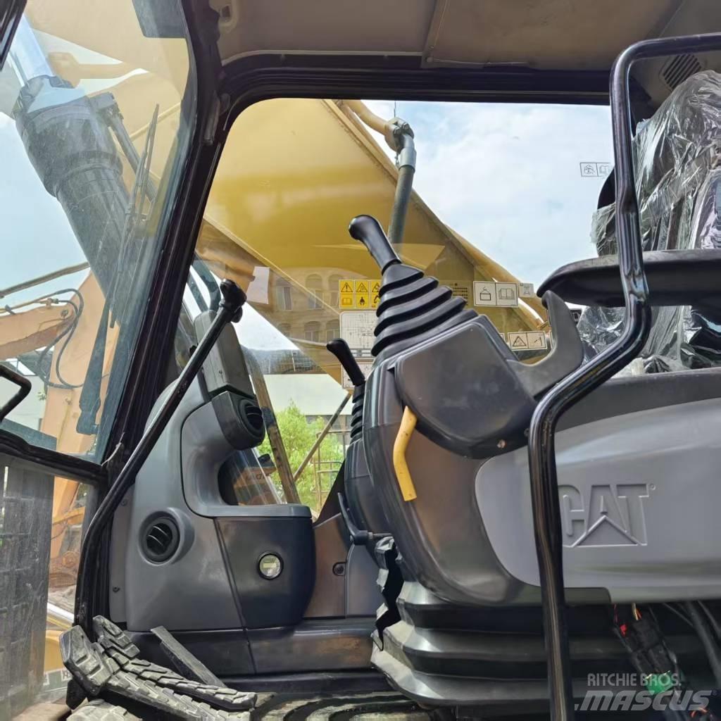 CAT 336D2 Excavatoare pe șenile
