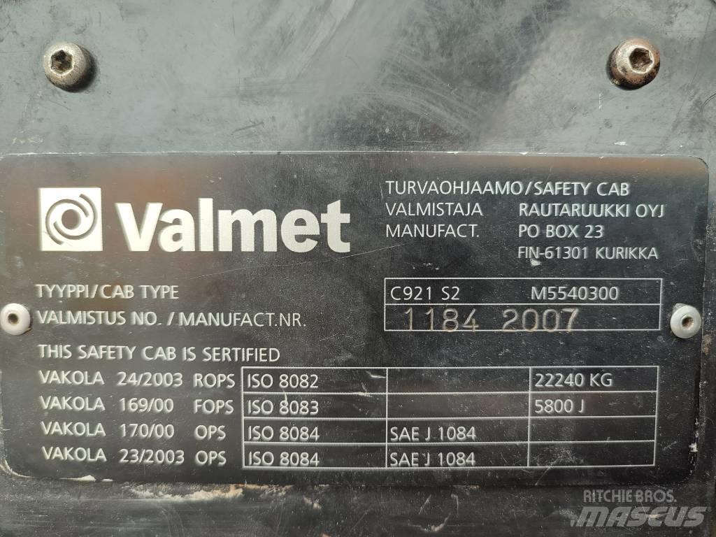 Valmet 911.3 Combine forestiere