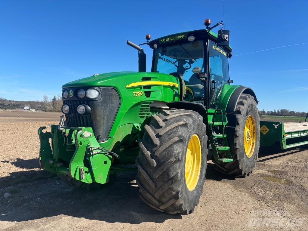 John Deere 7730 Tractoare