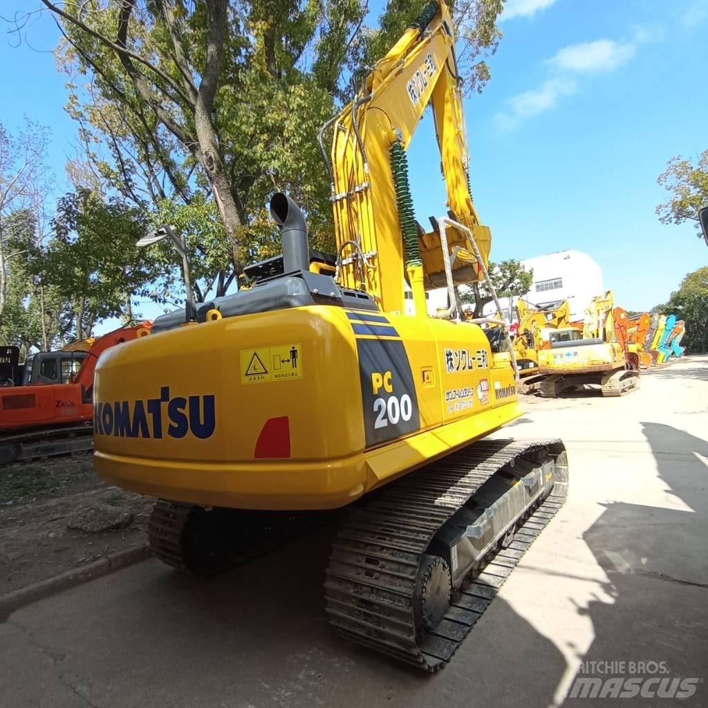 Komatsu PC 200-8N1 Excavatoare pe șenile
