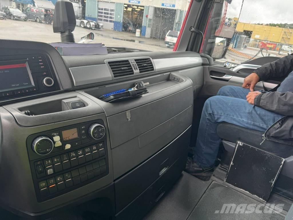 MAN TGX 26.440 Autotractoare