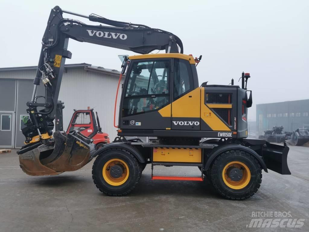 Volvo EWR 150 E Excavatoare cu roti