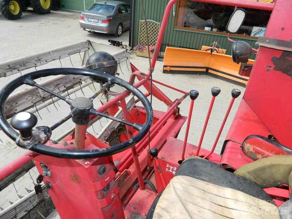 Sampo-Rosenlew 35 Combine de secerat