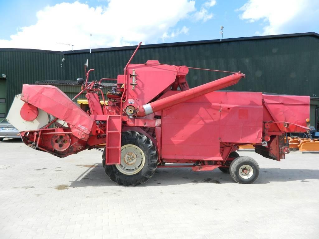 Sampo-Rosenlew 35 Combine de secerat
