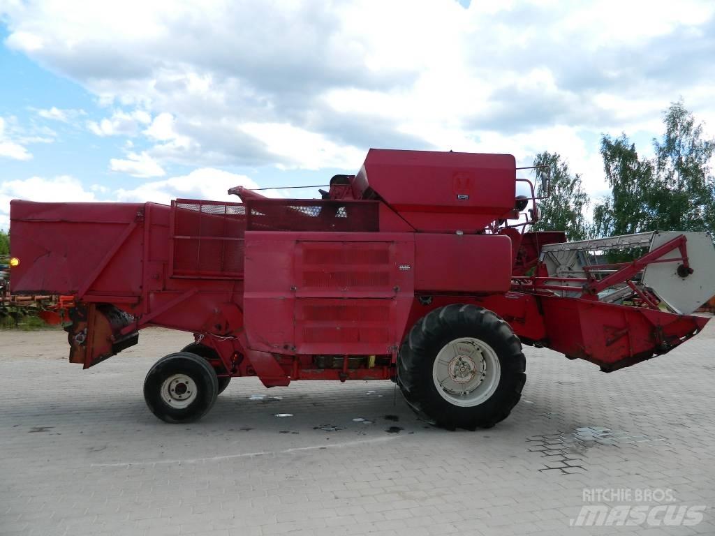 Sampo-Rosenlew 35 Combine de secerat