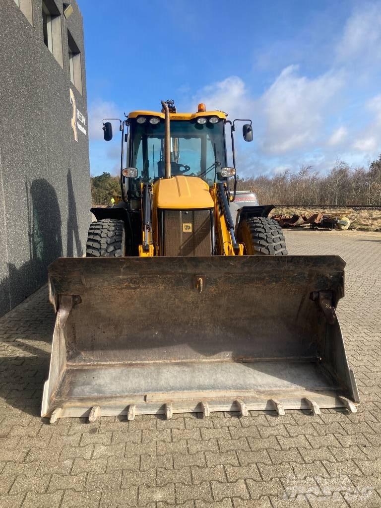 JCB 4 CX Buldoexcavatoare