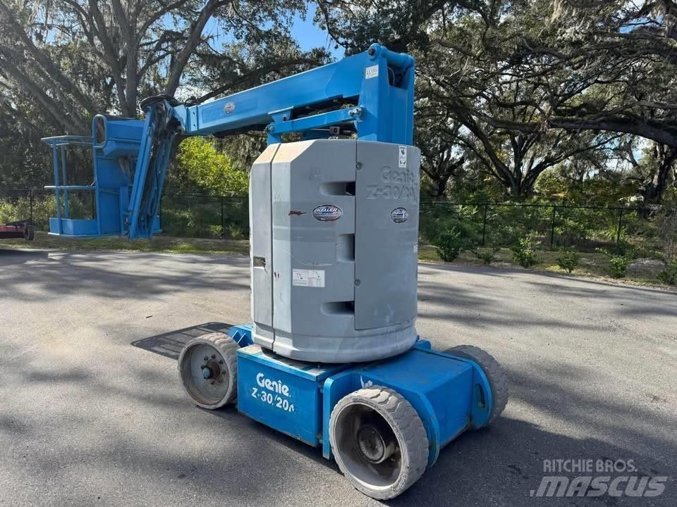 Genie Z 30/20 N Nacele cu brat articulat