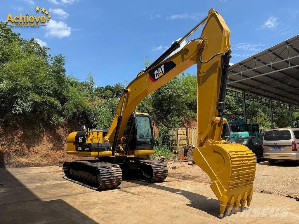 CAT 320 D2L Excavatoare pe șenile

