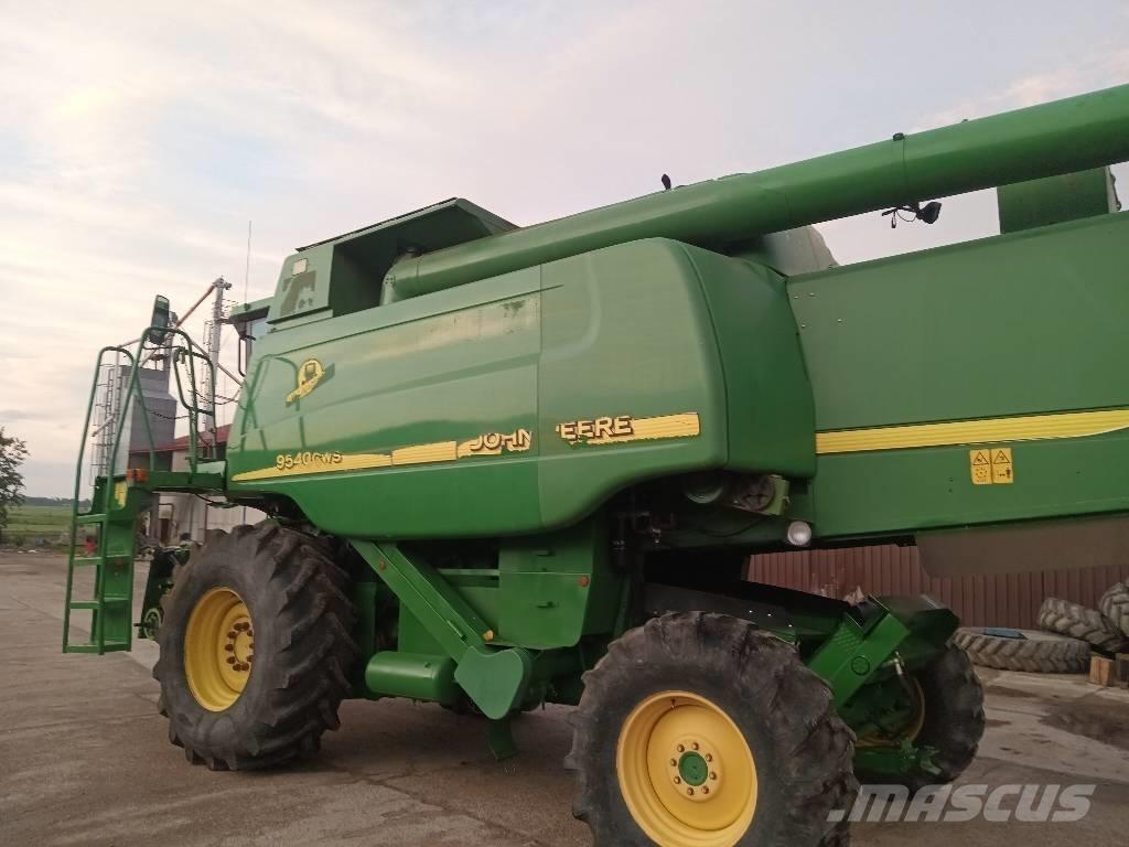 John Deere 9540 CWS Combine de secerat