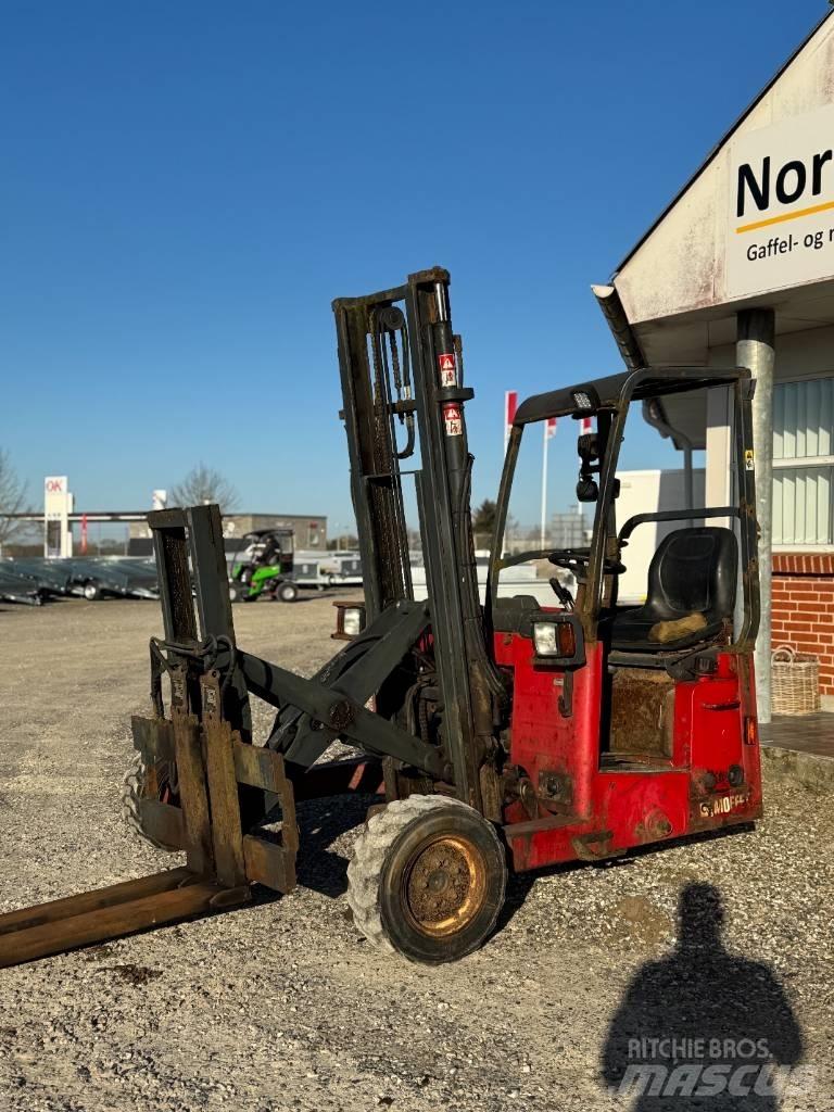 Moffett M4 25.3 Stivuitor diesel