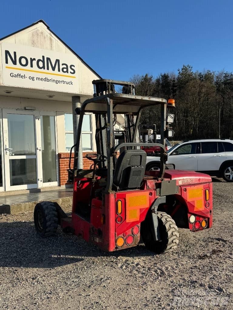 Moffett M4 25.3 Stivuitor diesel