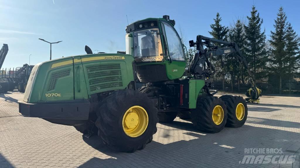 John Deere 1070 E Combine forestiere