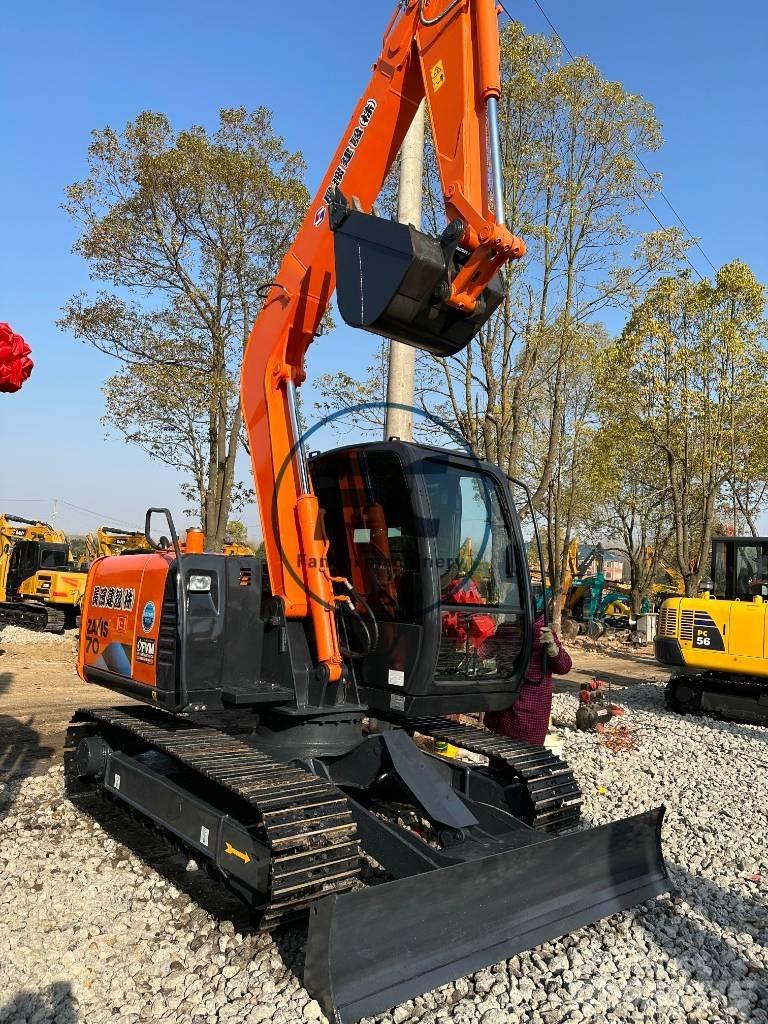 Hitachi ZX 70 Excavatoare pe șenile
