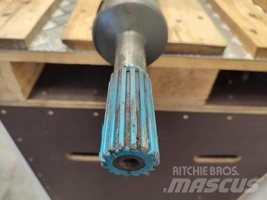 Manitou ML 625  shaft Axe