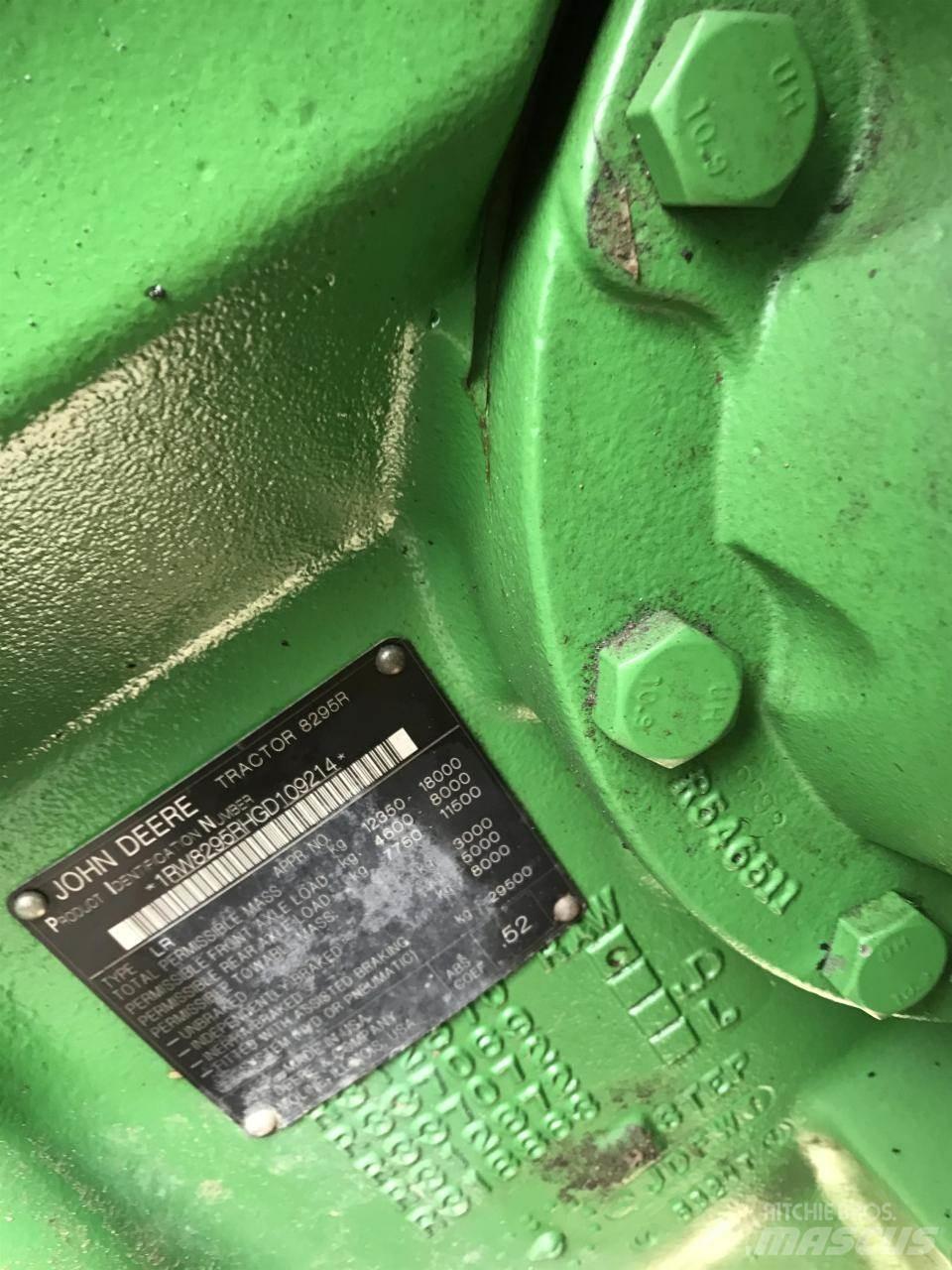 John Deere 8295R Tractoare