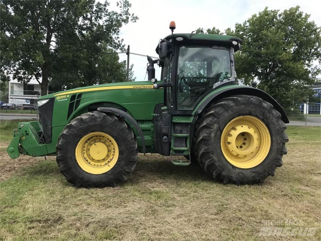 John Deere 8295R Tractoare