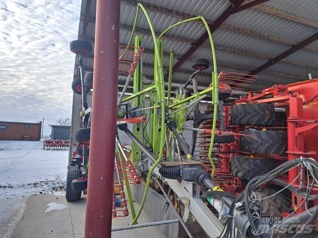 CLAAS Liner 2900 Greble