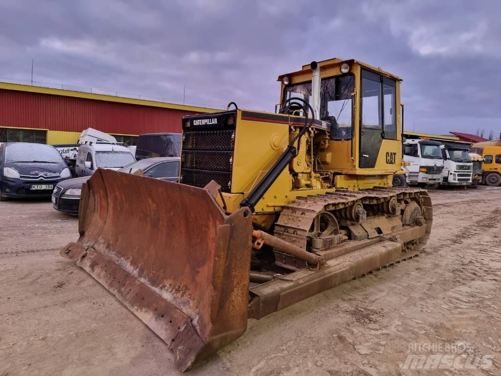 CAT B 10 Buldozere pe senile