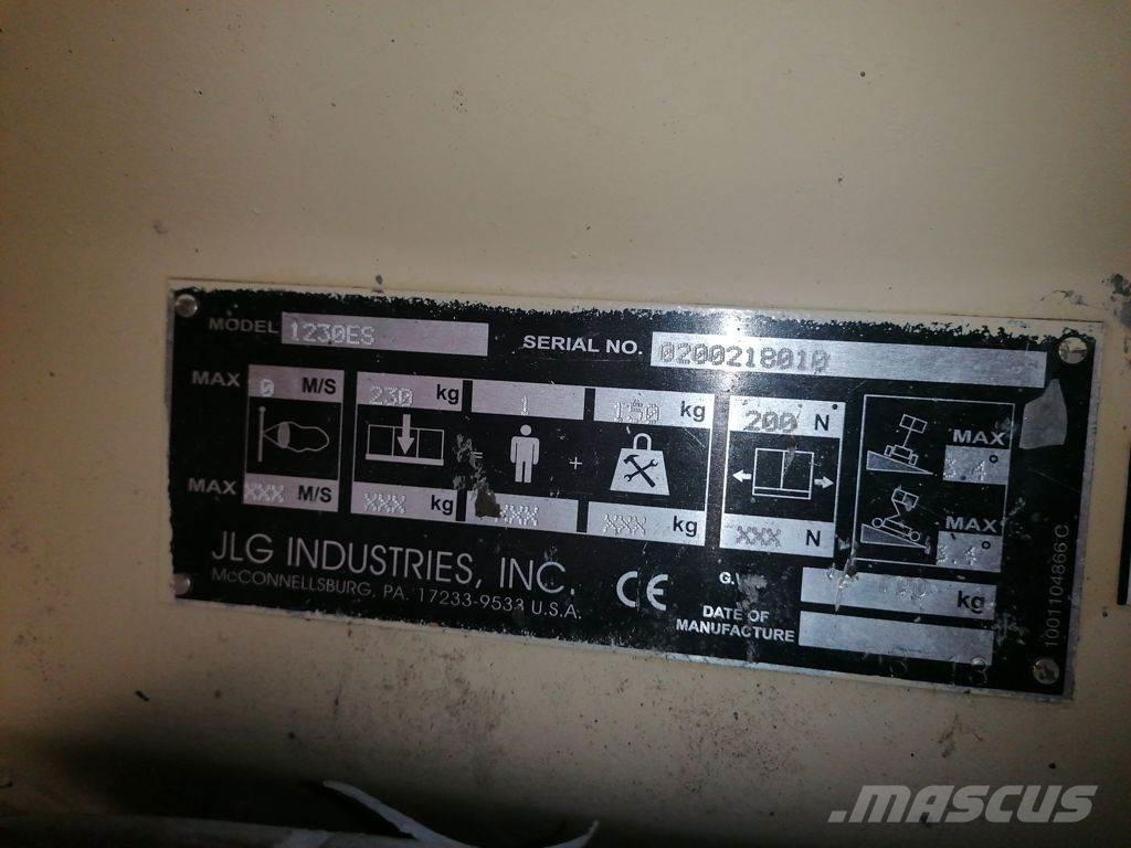 JLG 1230ES Alte ascensoare si platforme