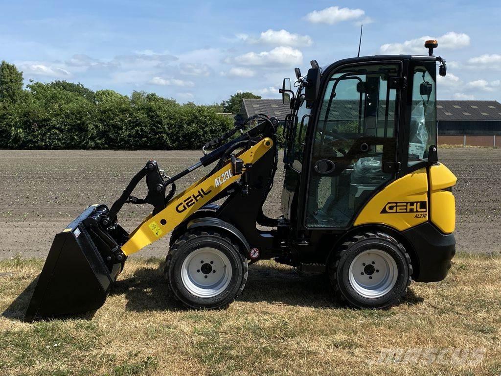 Gehl AL230 Incarcator pe pneuri