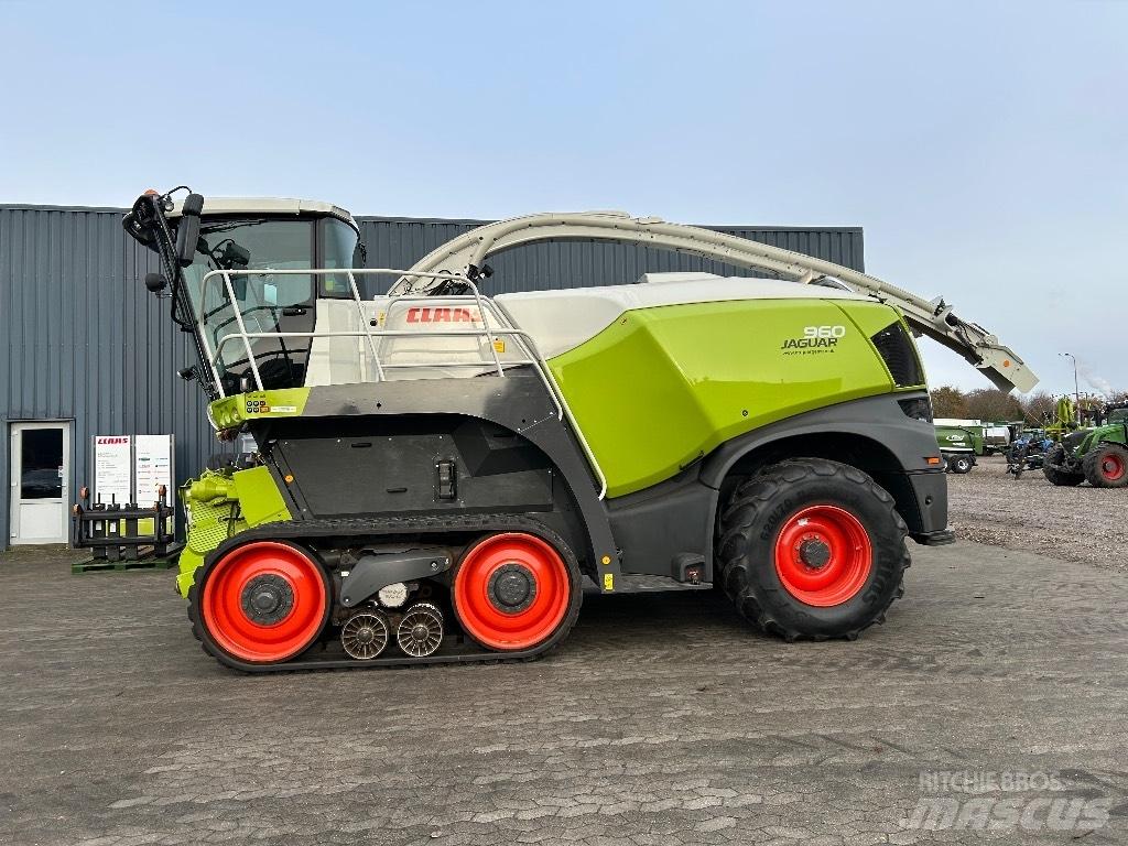 CLAAS Jaguar 960 TT Forajere cu autopropulsare