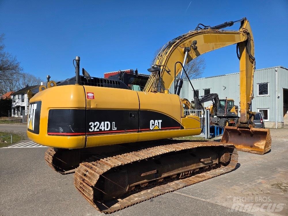 CAT 324DL Excavatoare pe șenile
