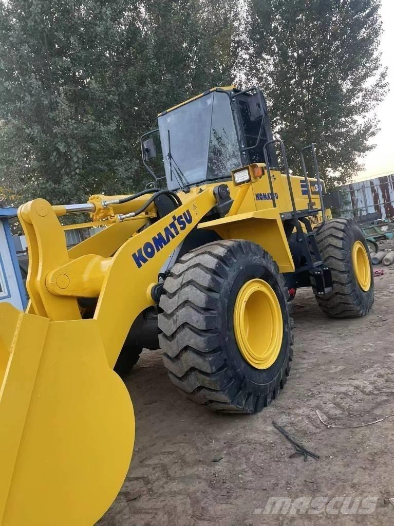 Komatsu WA 380 Incarcator pe pneuri