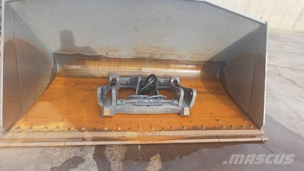 Volvo L 110 H Incarcator pe pneuri