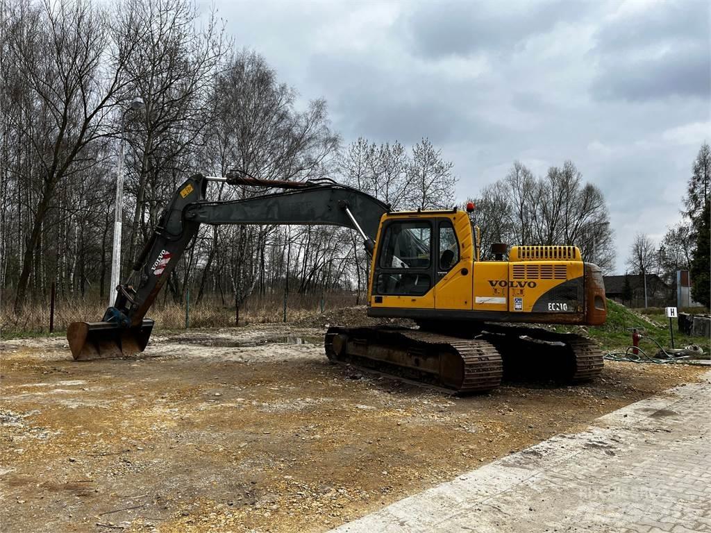  EC210CL Excavatoare pe șenile
