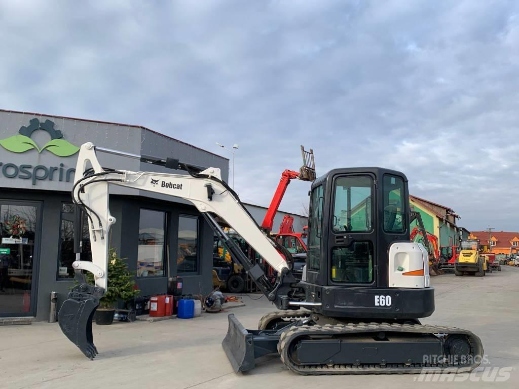 Bobcat E 60 Mini excavatoare < 7t