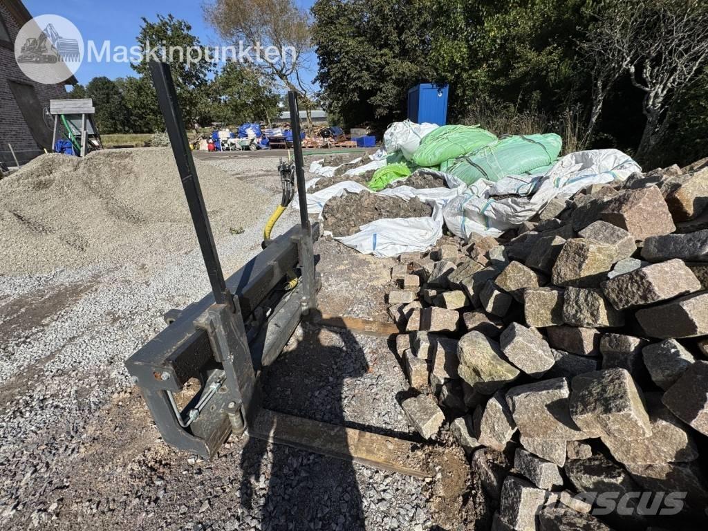 JCB 409 Incarcator pe pneuri