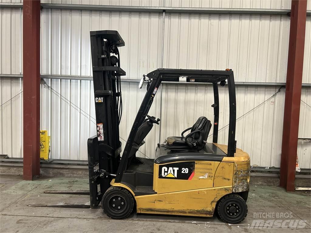 CAT EP20PN Stivuitor electric
